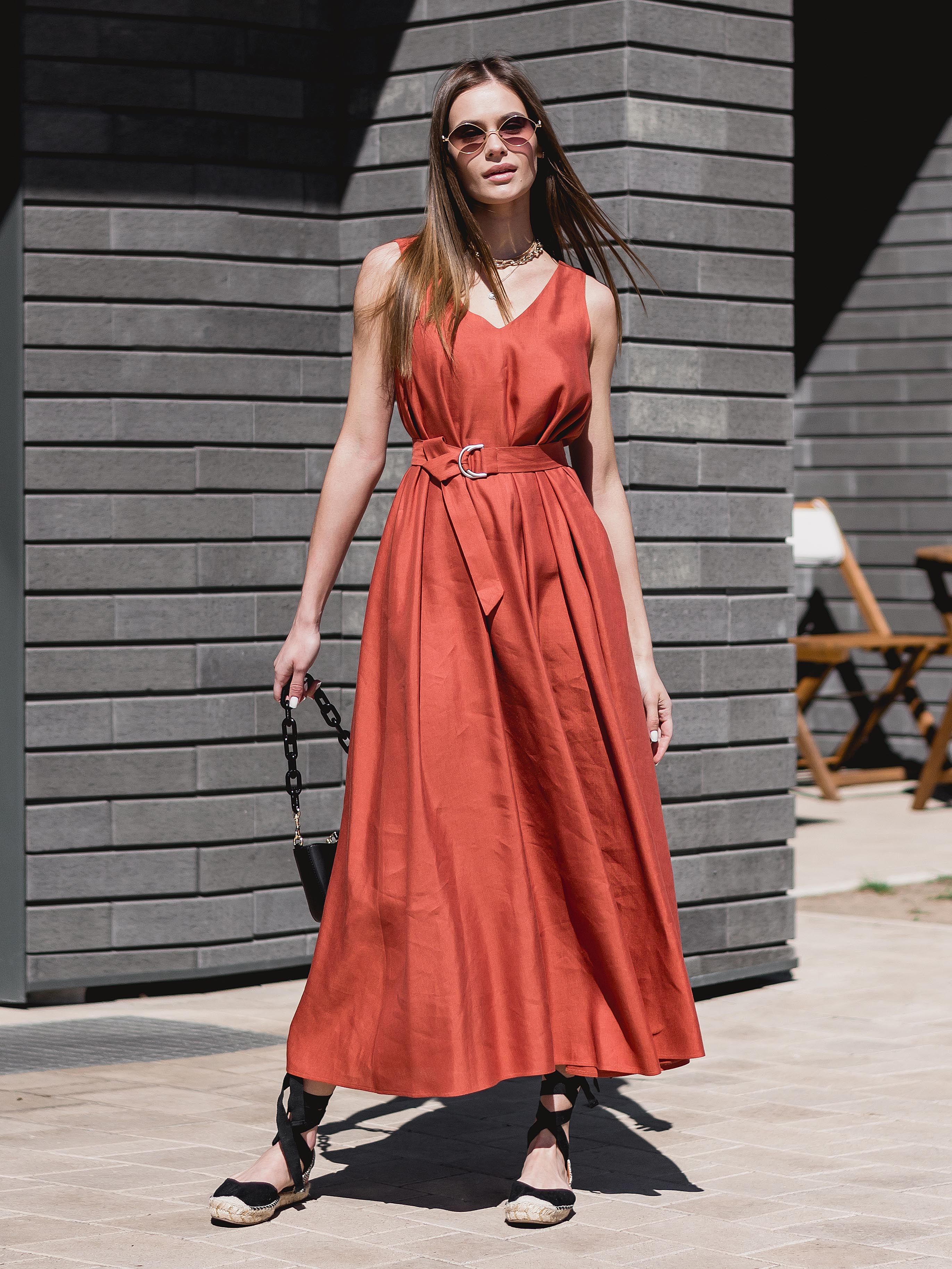 Vestido Midi Terracota